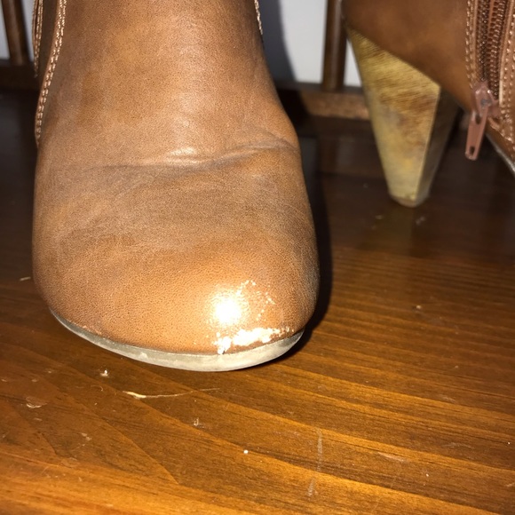 Ankle booties - Picture 2 of 4